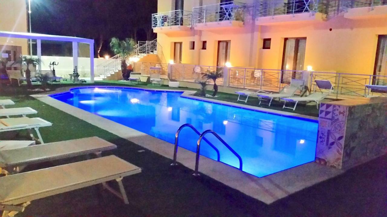 Residence Le Piscine San Vito Lo Capo Extérieur photo